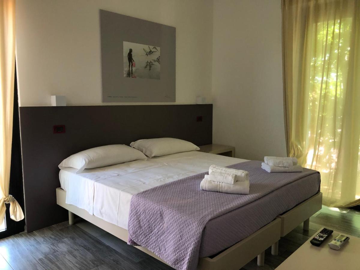 Vinsea Hotel Белариа-Игеа Марина Екстериор снимка