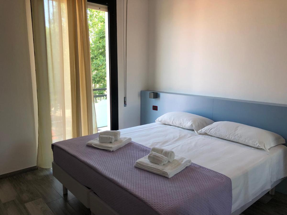 Vinsea Hotel Белариа-Игеа Марина Екстериор снимка