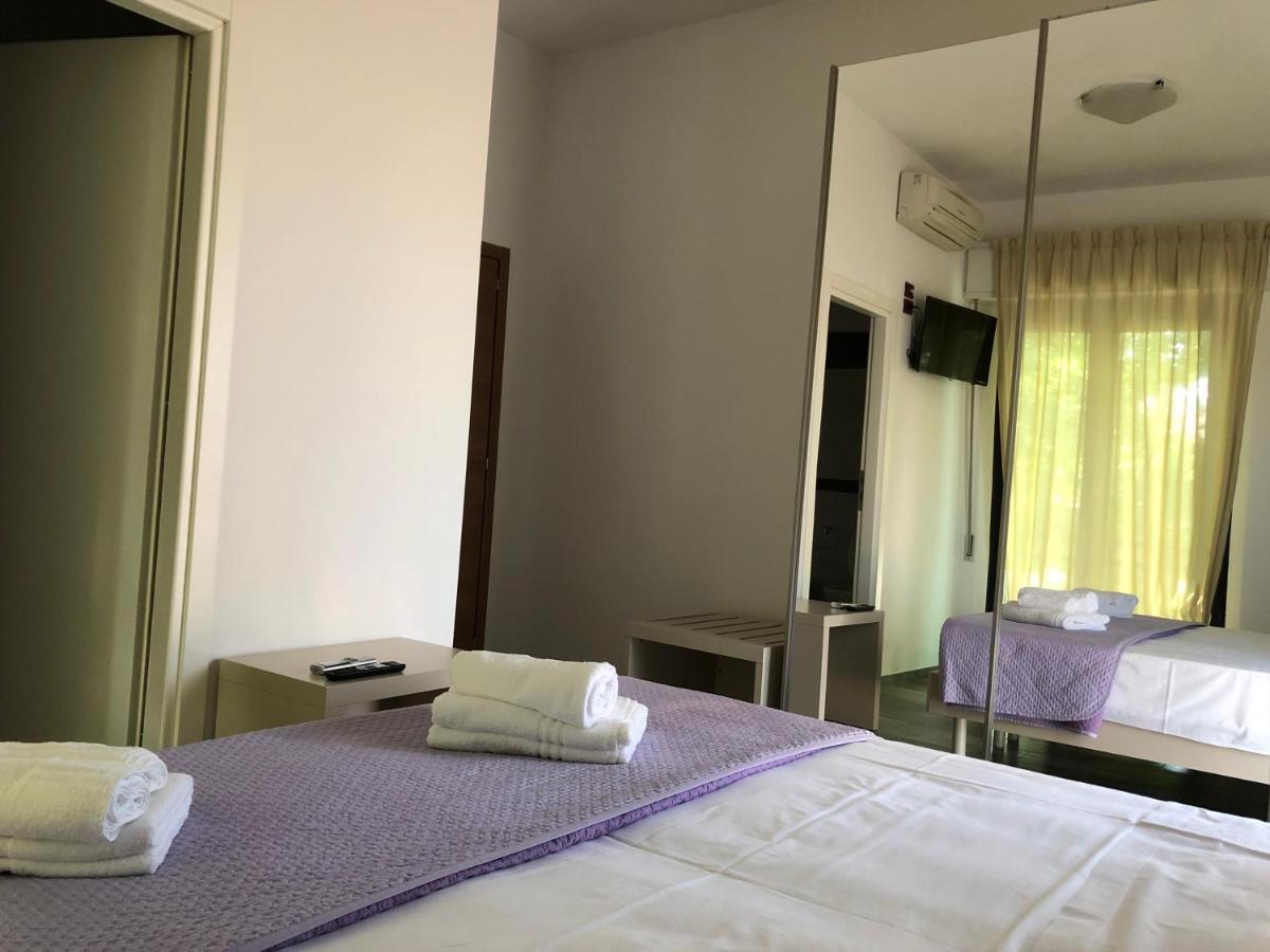 Vinsea Hotel Белариа-Игеа Марина Екстериор снимка