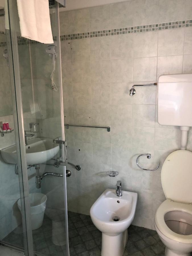 Vinsea Hotel Белариа-Игеа Марина Екстериор снимка