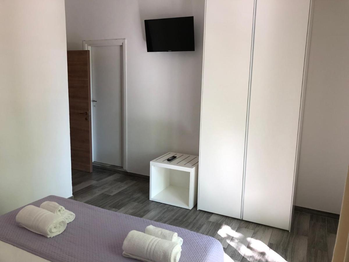 Vinsea Hotel Белариа-Игеа Марина Екстериор снимка