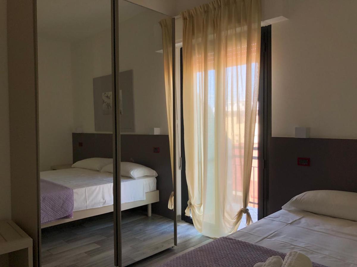 Vinsea Hotel Белариа-Игеа Марина Екстериор снимка