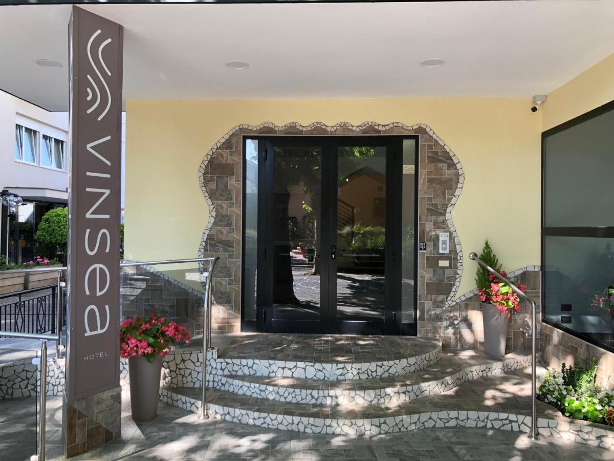 Vinsea Hotel Белариа-Игеа Марина Екстериор снимка
