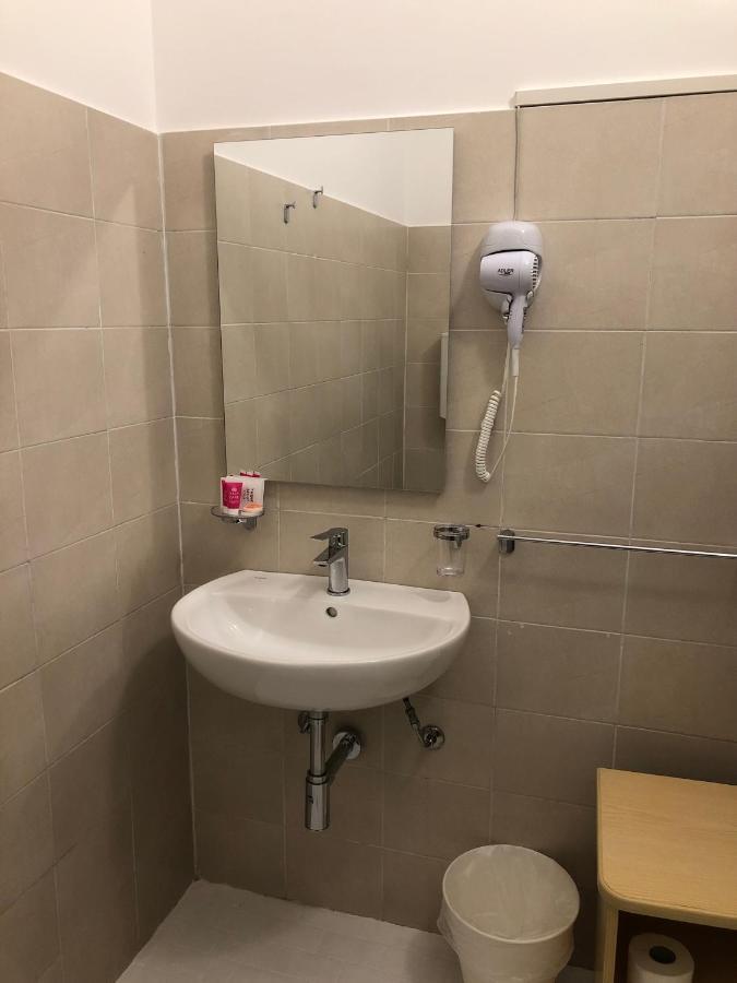 Vinsea Hotel Белариа-Игеа Марина Екстериор снимка