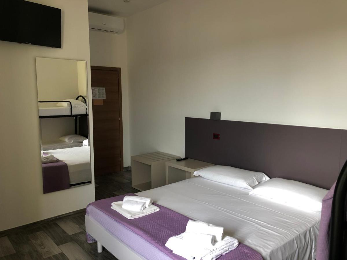 Vinsea Hotel Белариа-Игеа Марина Екстериор снимка