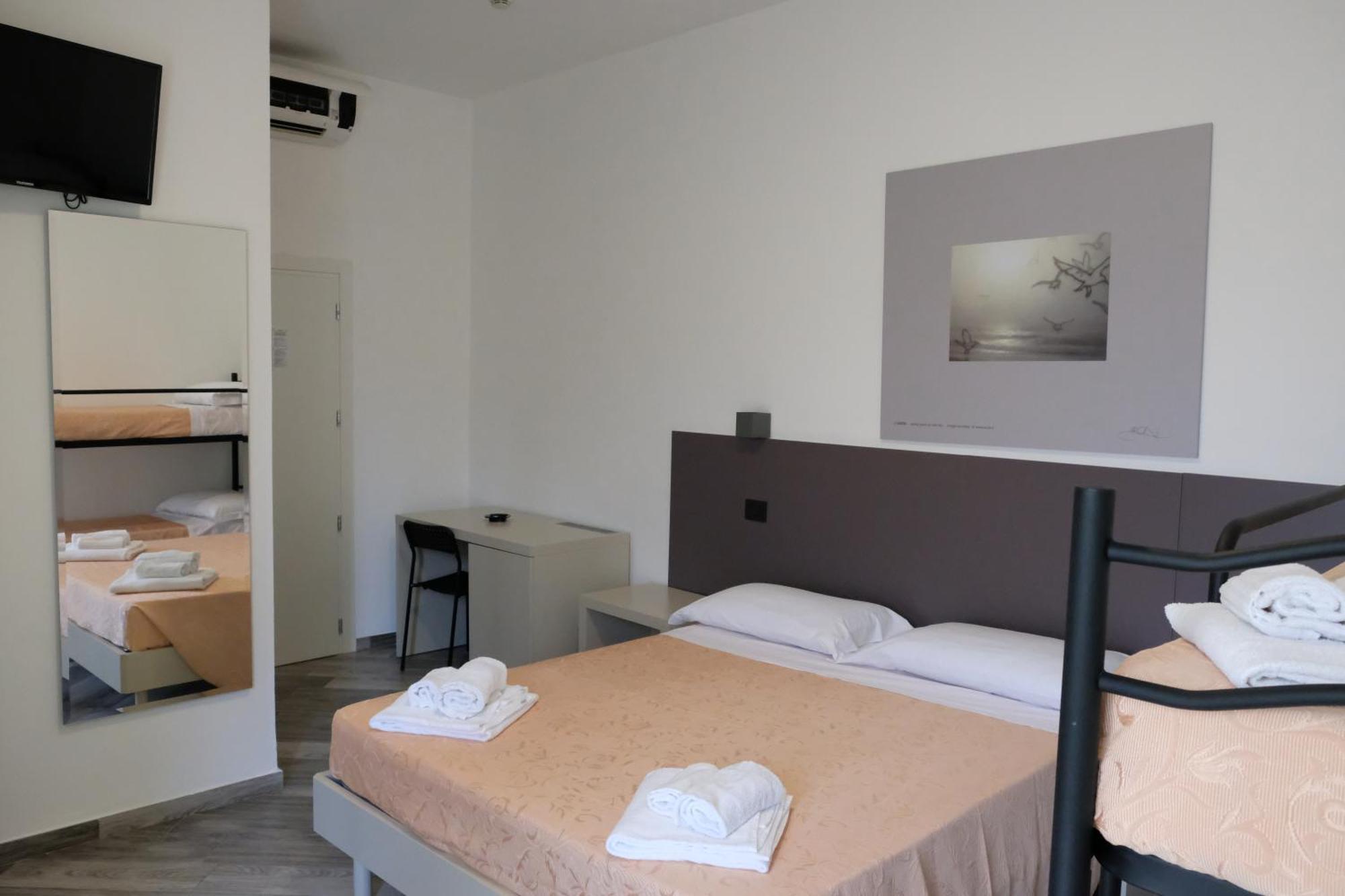 Vinsea Hotel Белариа-Игеа Марина Екстериор снимка