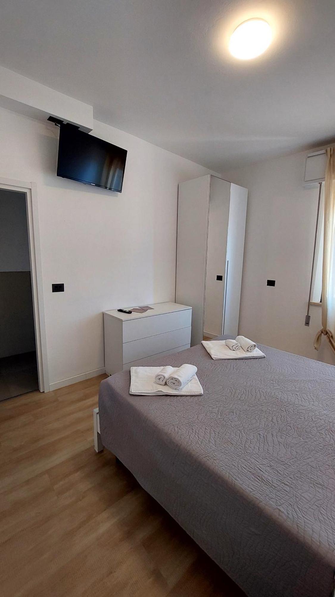 Vinsea Hotel Белариа-Игеа Марина Екстериор снимка